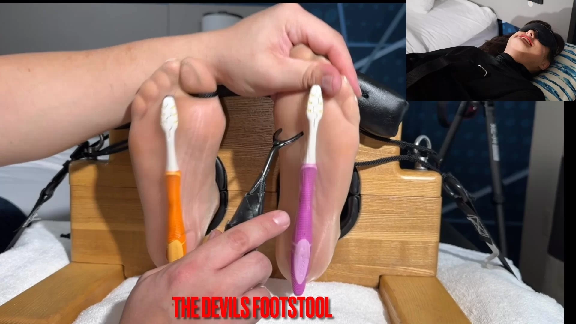 TheDevilsFootstool – Ticklish Mummy LilMizzUnique-mf, NylonFeet, TicklingFeet
