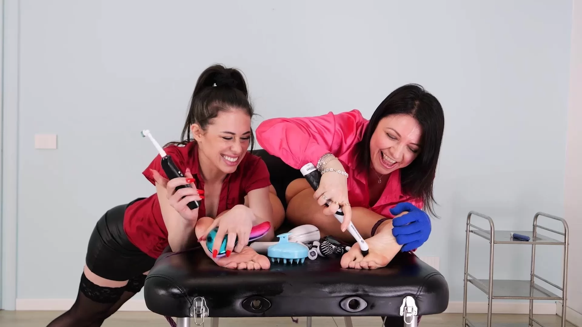TicklingAndLaughingExperiences – Spy Lilith tickled until broken- fff, HD, TicklingFeet